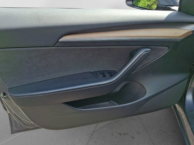 Used 2023 Tesla Model 3 Standard Range RWD image 14