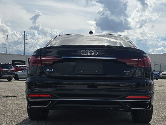 Used 2022 Audi A4 2.0T Premium Plus w/ Premium Plus Package image 4
