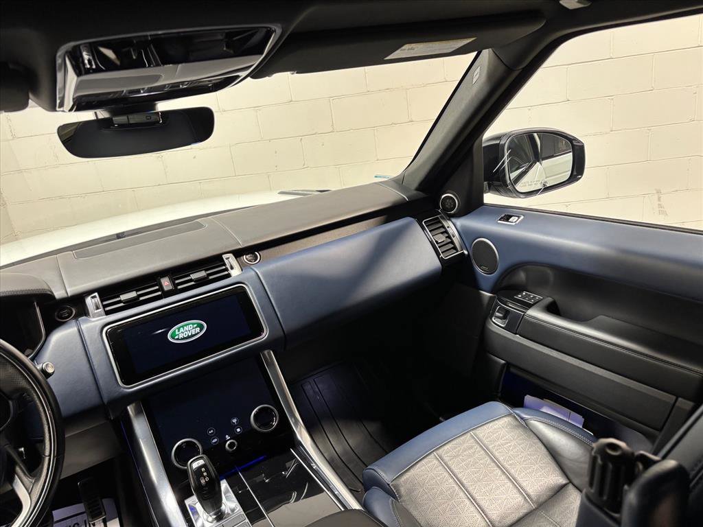 Used 2018 Land Rover Range Rover Sport HSE Dynamic image 38