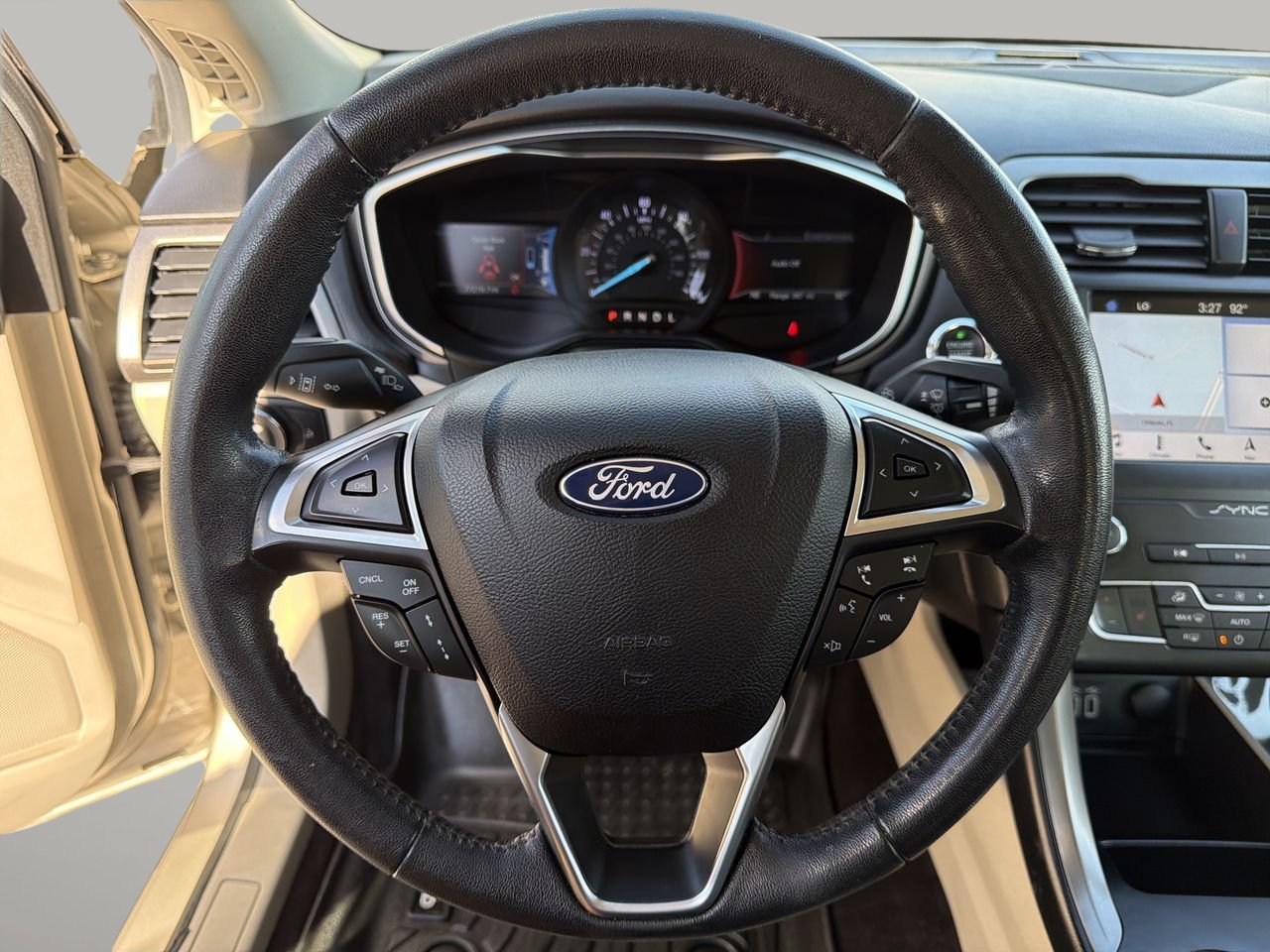 Used 2019 Ford Fusion SEL FWD image 30