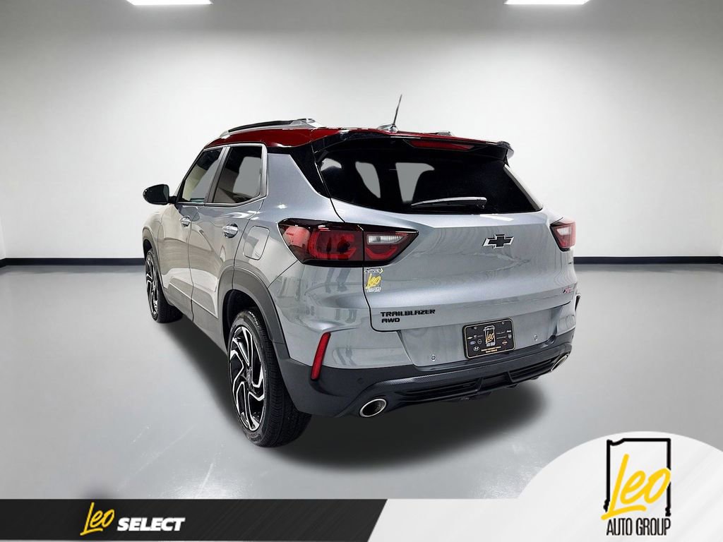 Used 2025 Chevrolet TrailBlazer RS w/ Convenience Package AWD/4WD image 10