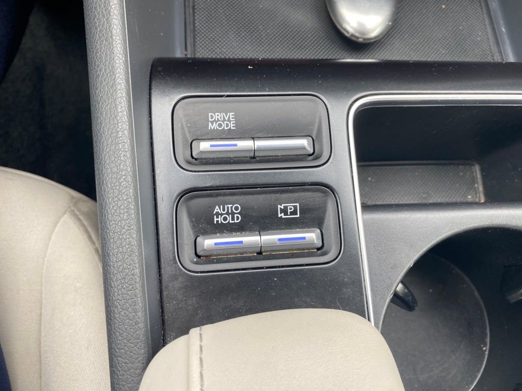 Used 2025 Hyundai Sonata SEL FWD image 14