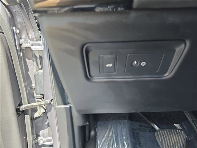 Used 2021 Land Rover Range Rover HSE image 26