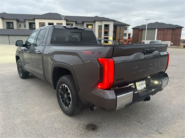 Used 2022 Toyota Tundra SR5 w/ TRD Off-Road Package image 11