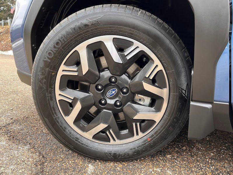 Used 2025 Subaru Forester Premium w/ Convenience Package #2 image 48