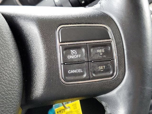 Used 2017 Jeep Wrangler Unlimited Rubicon w/ Cold Weather Group AWD/4WD image 15