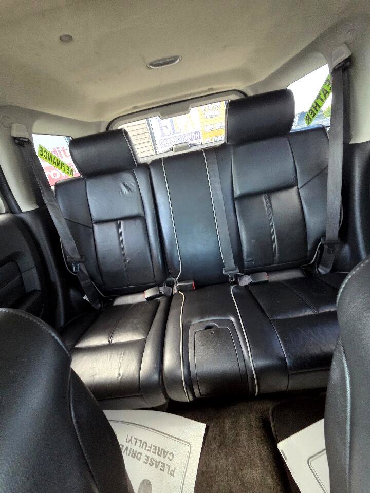 Used 2008 HUMMER H3 Luxury image 28