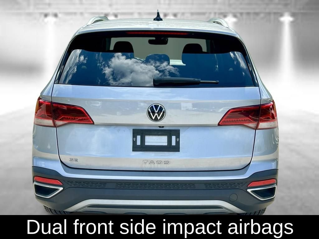 Used 2023 Volkswagen Taos SE FWD image 6