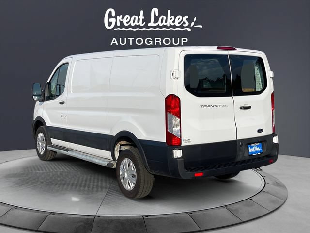 Used 2025 Ford Transit 250 Low Roof w/ Exterior Upgrade Package RWD image 3