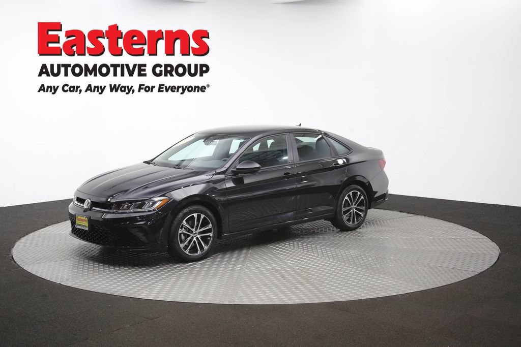 Used 2025 Volkswagen Jetta Sport FWD image 57
