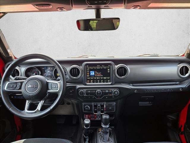 Used 2022 Jeep Wrangler Unlimited Rubicon 4xe AWD/4WD image 14
