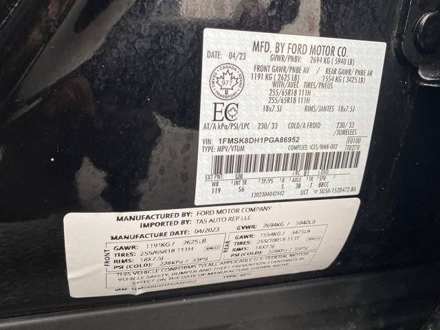 Used 2023 Ford Explorer XLT AWD/4WD image 25