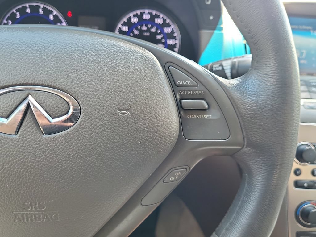 Used 2011 INFINITI G37 x Sedan w/ Premium Pkg AWD/4WD image 26
