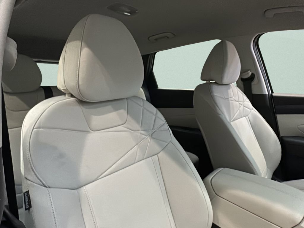 New 2026 Hyundai Tucson SE image 25