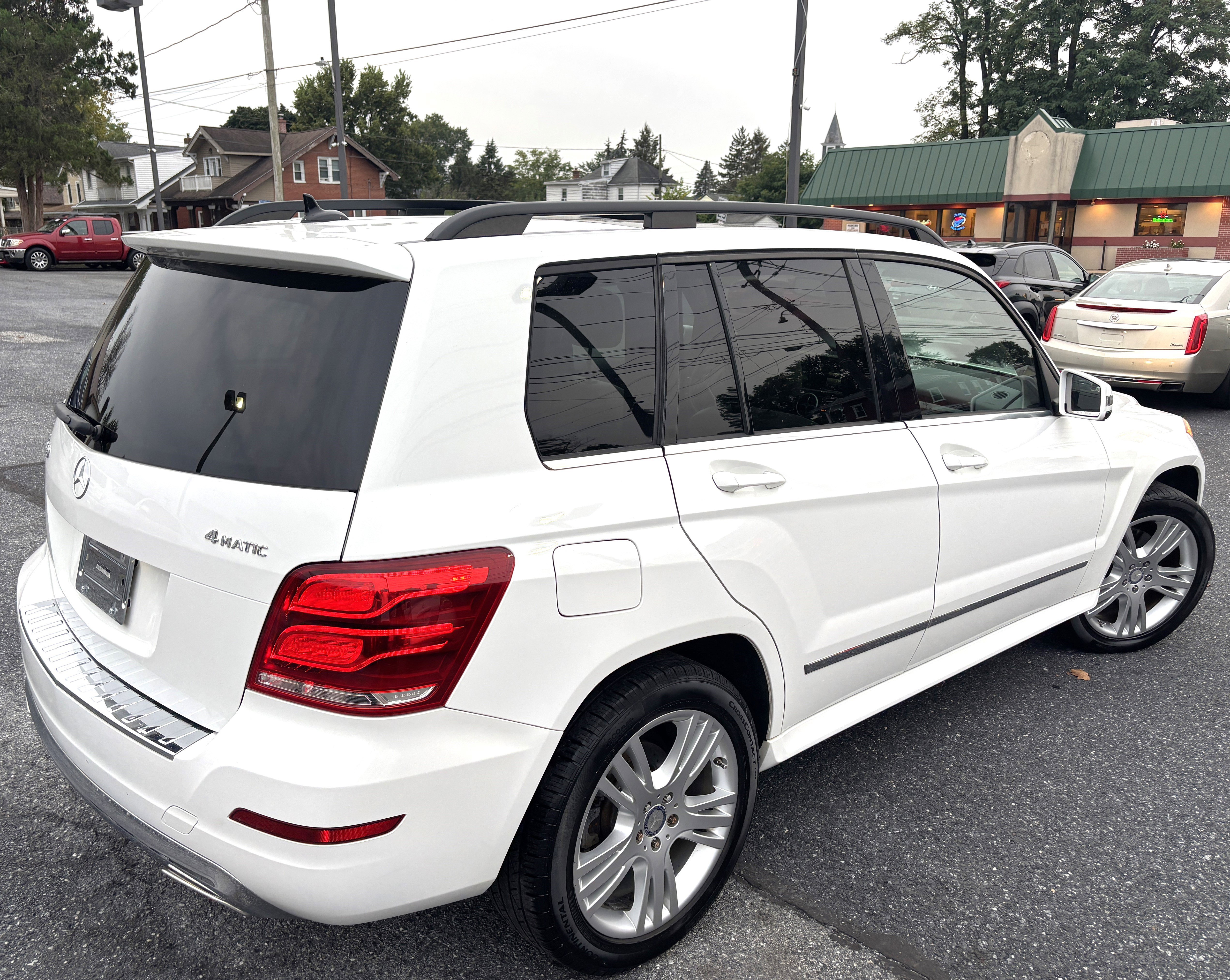 Used 2014 Mercedes-Benz GLK 350 4MATIC image 5