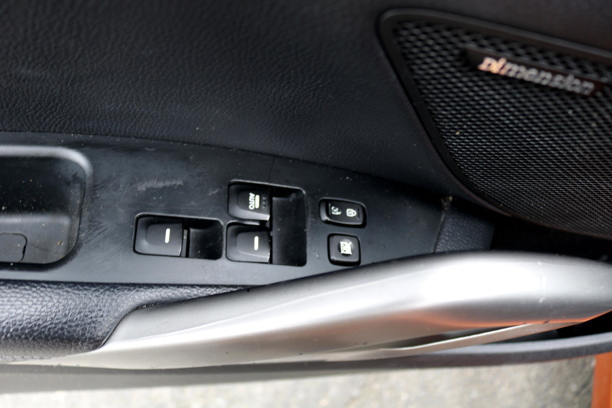 Used 2015 Hyundai Veloster w/ Option Group 03 image 16