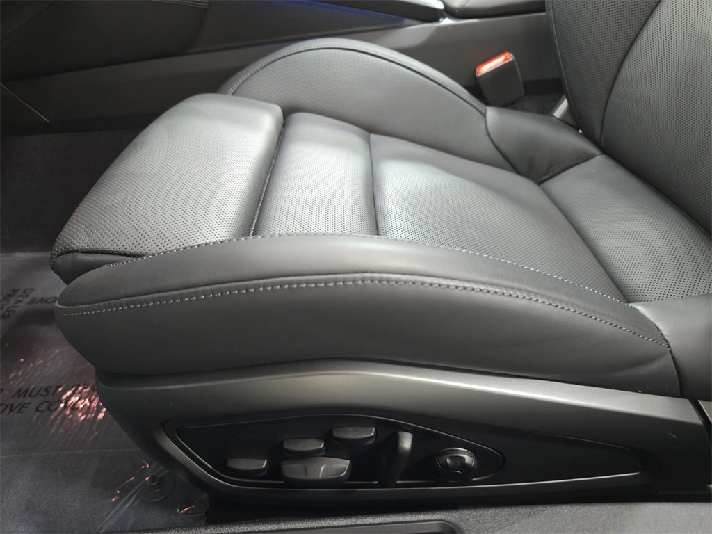 Used 2025 Porsche 911 Targa 4 GTS image 23