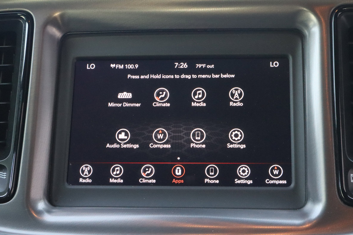 Used 2019 Dodge Challenger SXT image 19