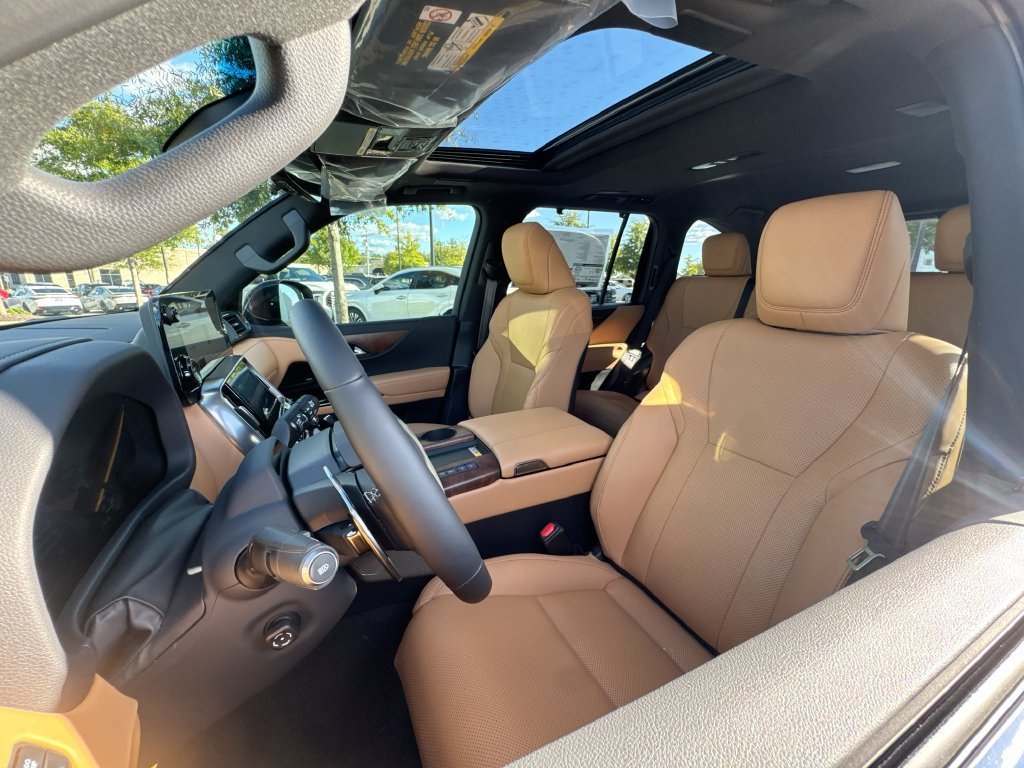 New 2026 Lexus LX 700h Luxury AWD/4WD image 10