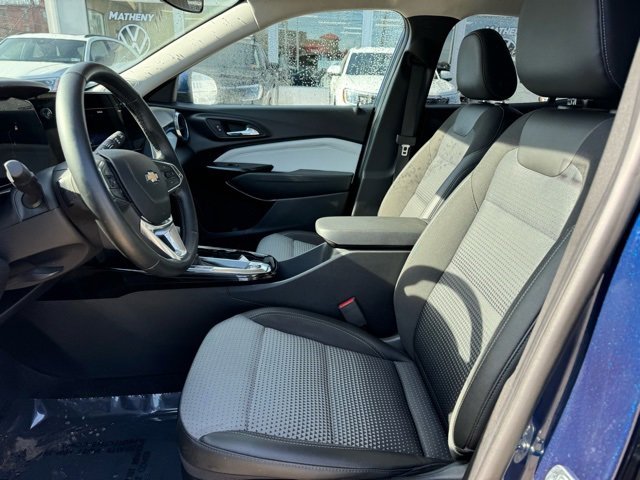 Used 2024 Chevrolet Trax LT w/ Driver Confidence Package image 12