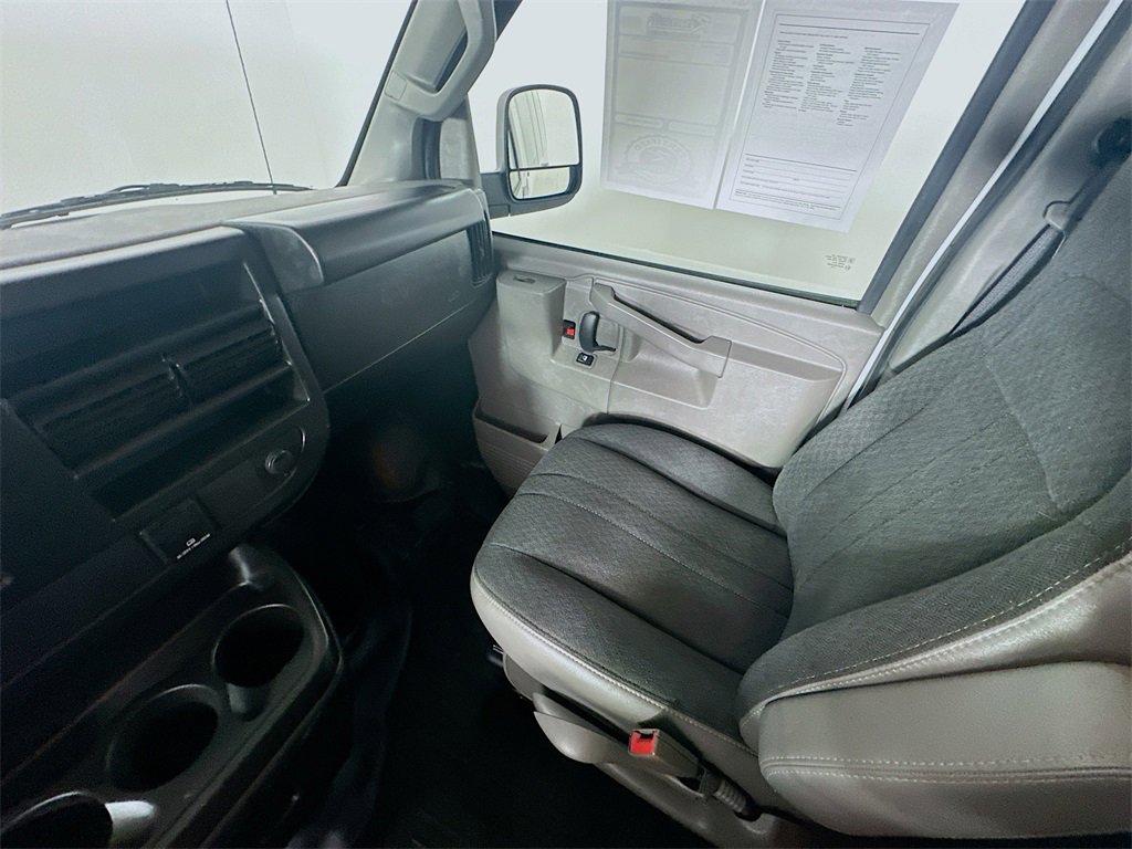 Used 2024 Chevrolet Express 2500 Work Van w/ Driver Convenience Package image 11