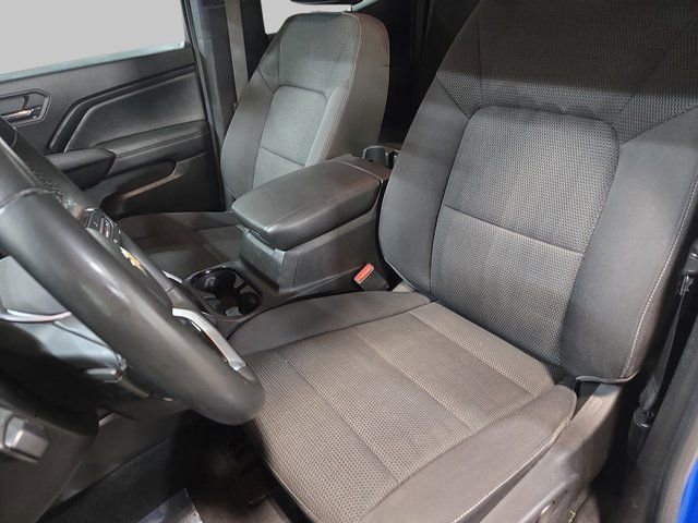 Used 2023 Chevrolet Colorado LT w/ LT Convenience Package II image 17