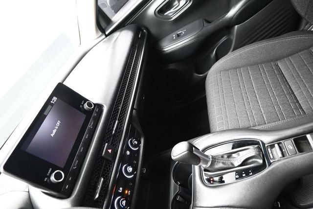 Used 2025 Honda HR-V LX image 15