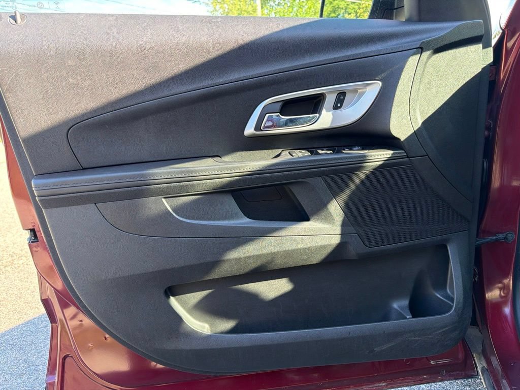 Used 2016 Chevrolet Equinox LT w/ Convenience Package AWD/4WD image 12