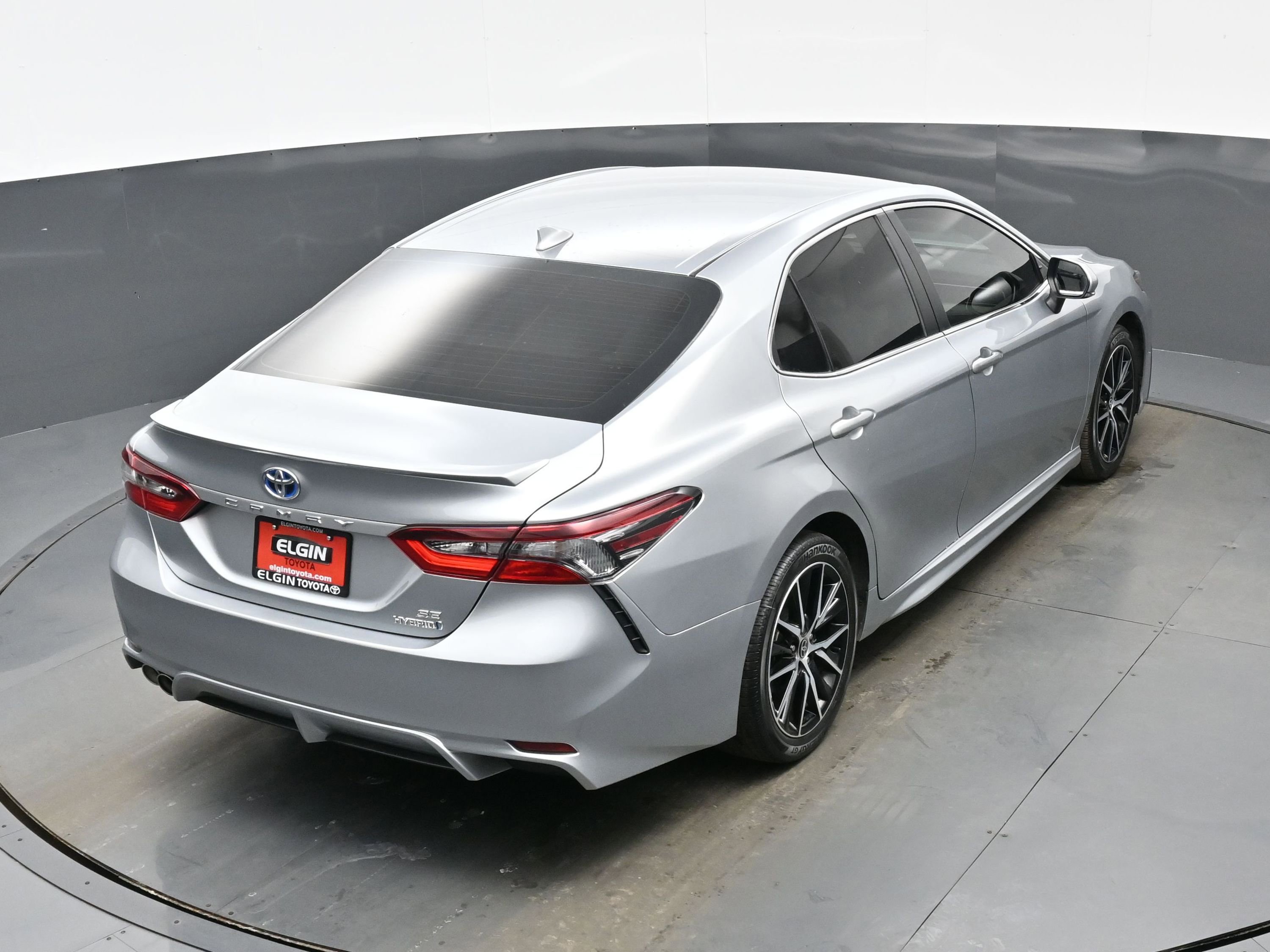 Used 2023 Toyota Camry SE image 39