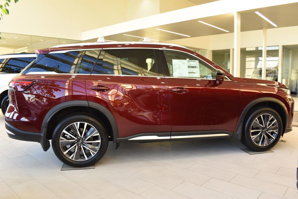 New 2026 INFINITI QX60 Luxe image 4