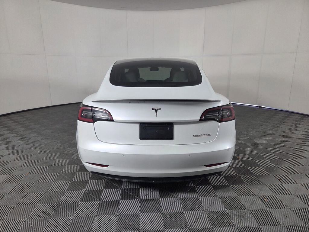 Used 2021 Tesla Model 3 Performance image 7