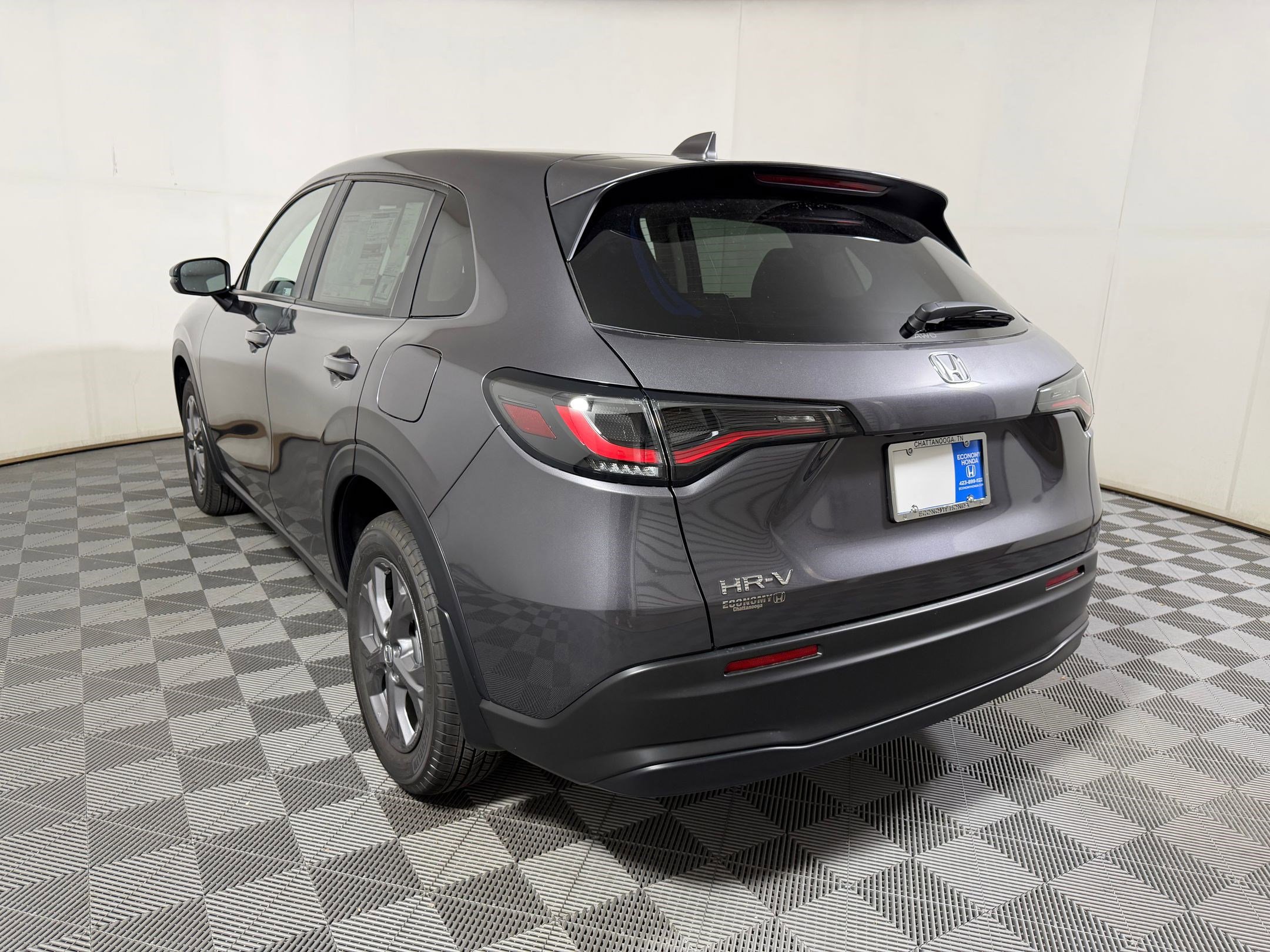 New 2026 Honda HR-V LX image 2