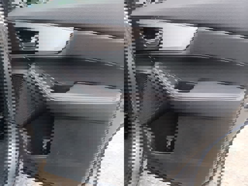 Used 2023 Acura MDX SH-AWD image 23