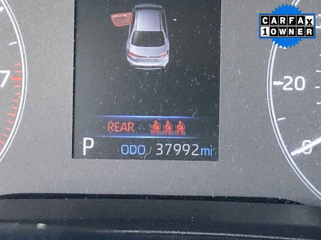 Certified 2024 Toyota Corolla LE image 35