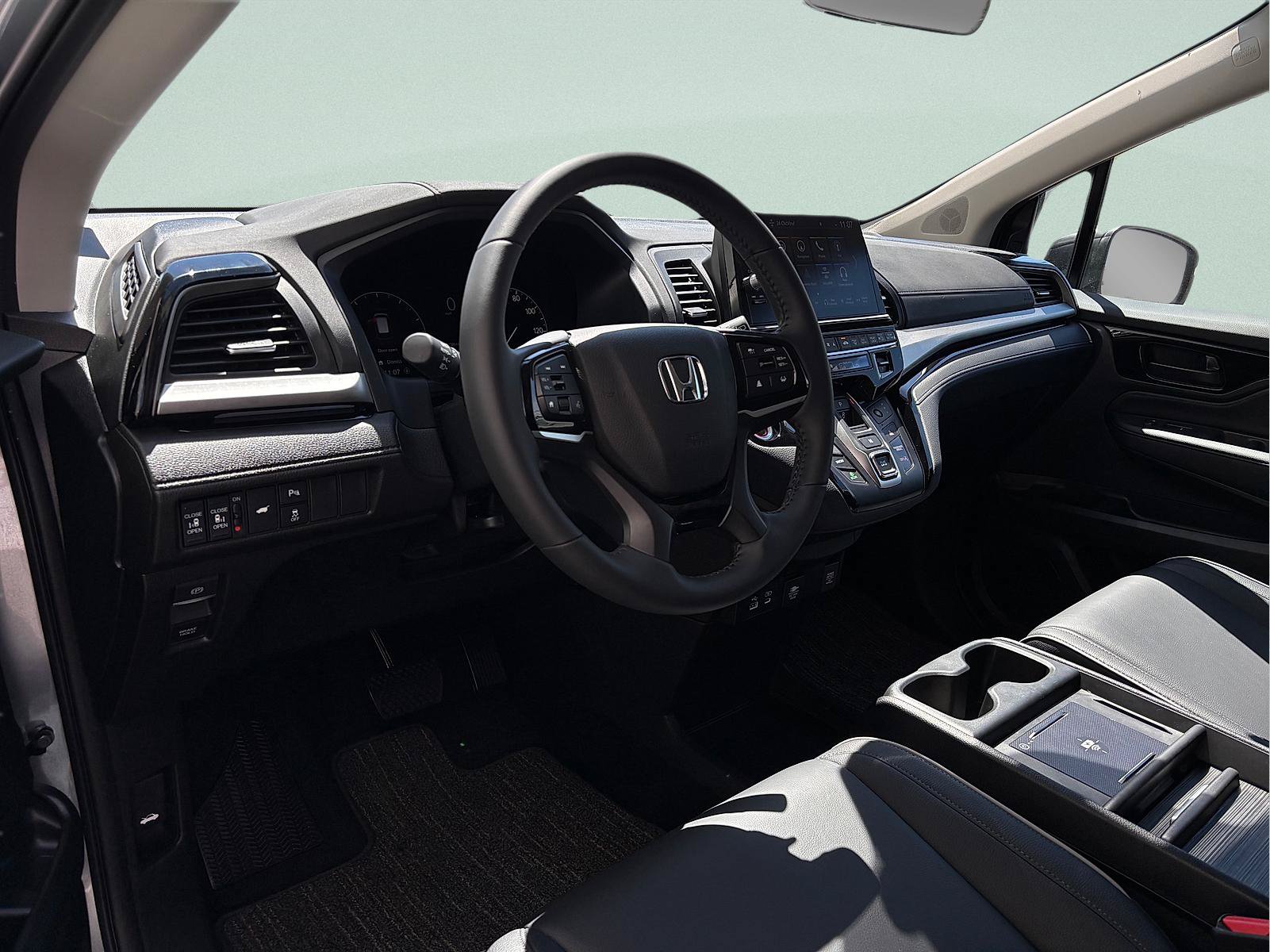 Certified 2026 Honda Odyssey Touring image 15
