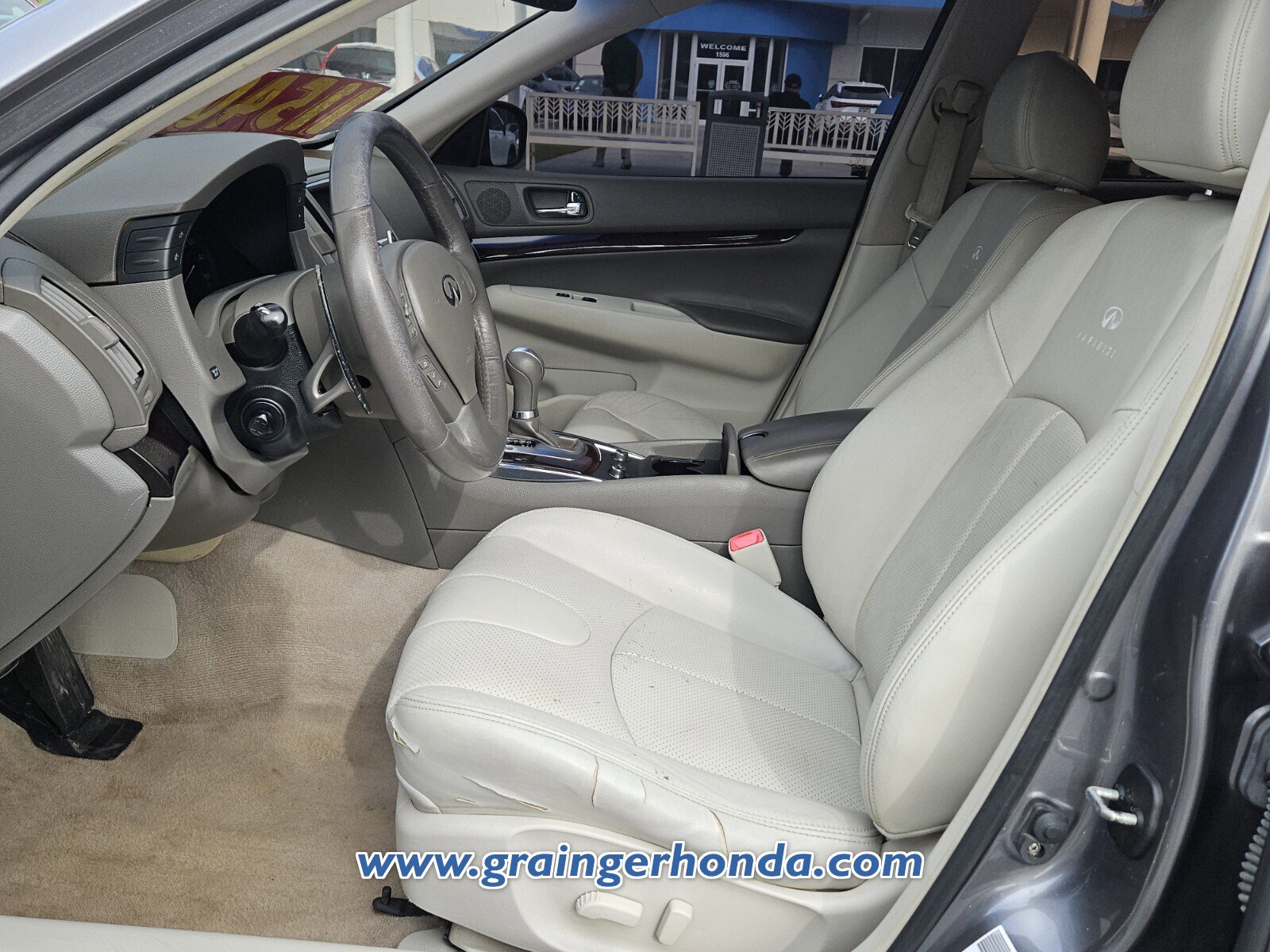 Used 2013 INFINITI G37 Journey w/ Premium Pkg RWD image 10