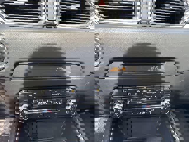 Used 2024 MAZDA CX-5 Carbon Edition image 9