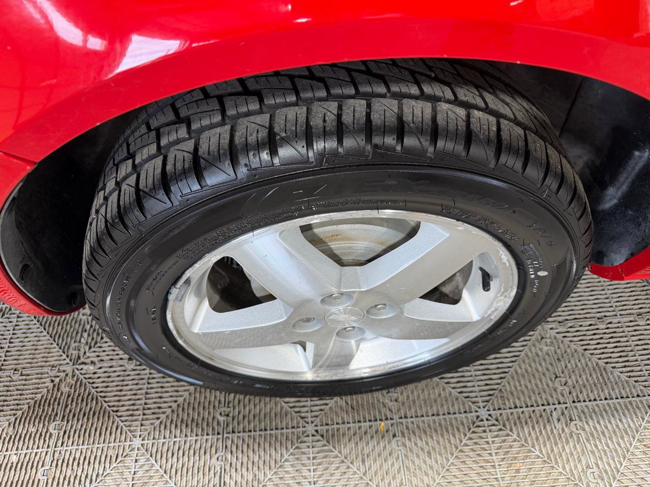 Used 2006 Chevrolet Cobalt LT w/ Preferred Equipment Group FWD image 18