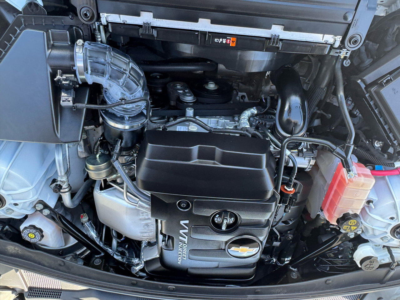 Used 2023 Chevrolet Camaro LT image 32