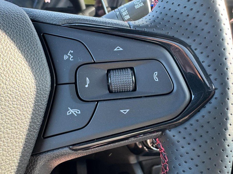 New 2026 Chevrolet TrailBlazer RS w/ Convenience Package FWD image 13