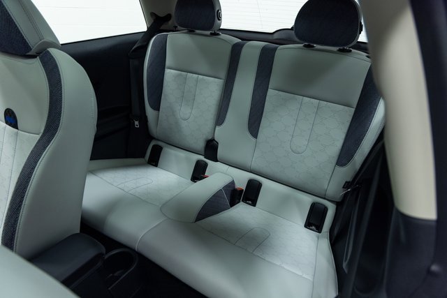 Certified 2025 MINI Cooper 2-Door Hardtop image 23