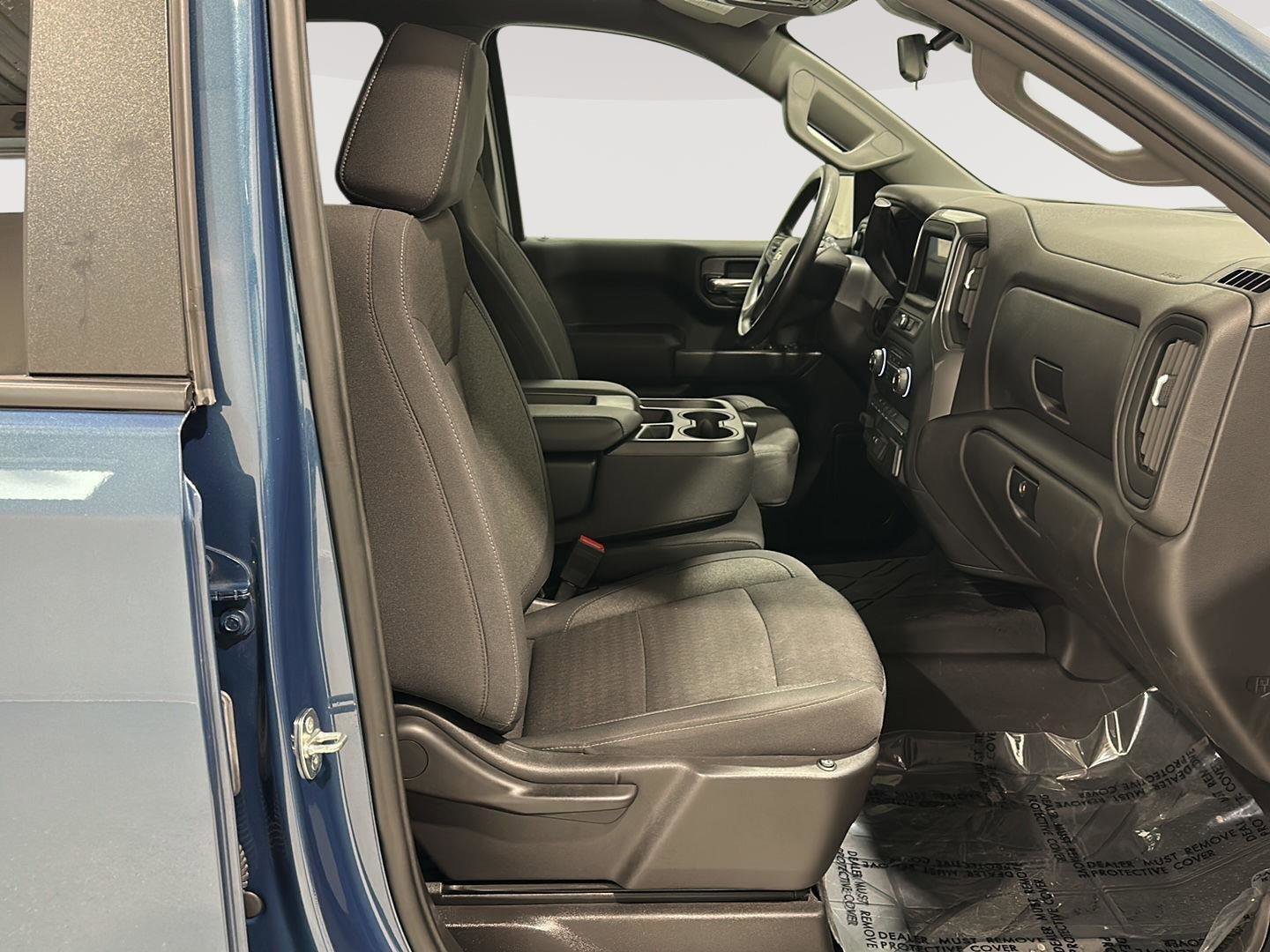 Used 2024 Chevrolet Silverado 1500 Custom image 18