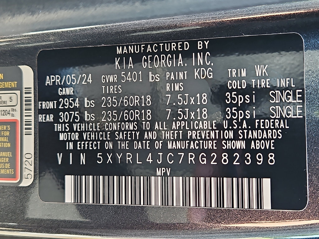 Certified 2024 Kia Sorento S FWD image 29