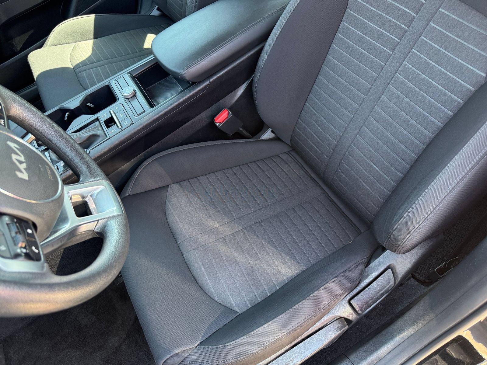 Used 2025 Kia K5 LXS FWD image 37