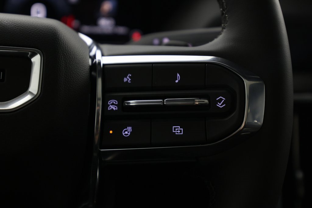 Used 2026 GMC Yukon Denali w/ Sun & Power Step Package image 23