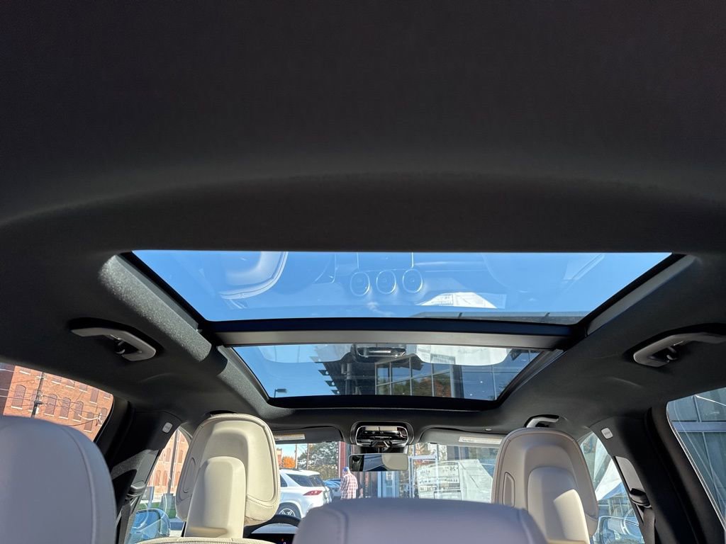 New 2026 Mercedes-Benz GLC 300 4MATIC image 31