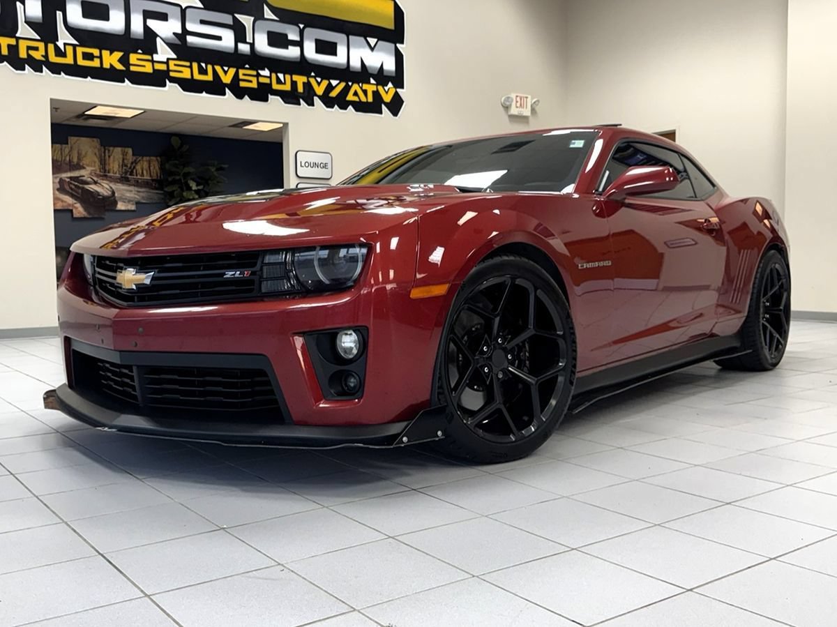 Used 2014 Chevrolet Camaro ZL1 RWD image 2