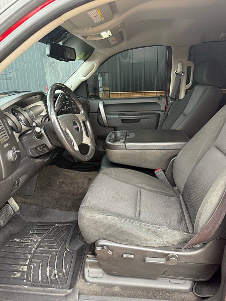 Used 2012 GMC Sierra 2500 SLE w/ SLE Preferred Package image 7