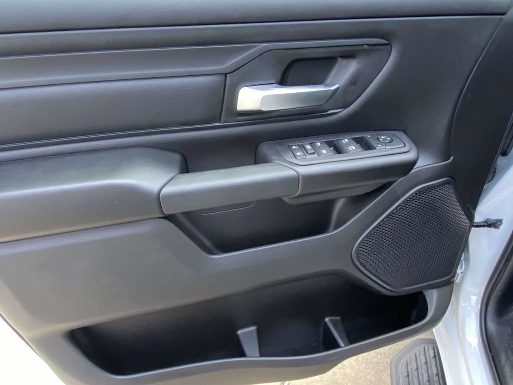 New 2026 RAM 1500 Express AWD/4WD image 42