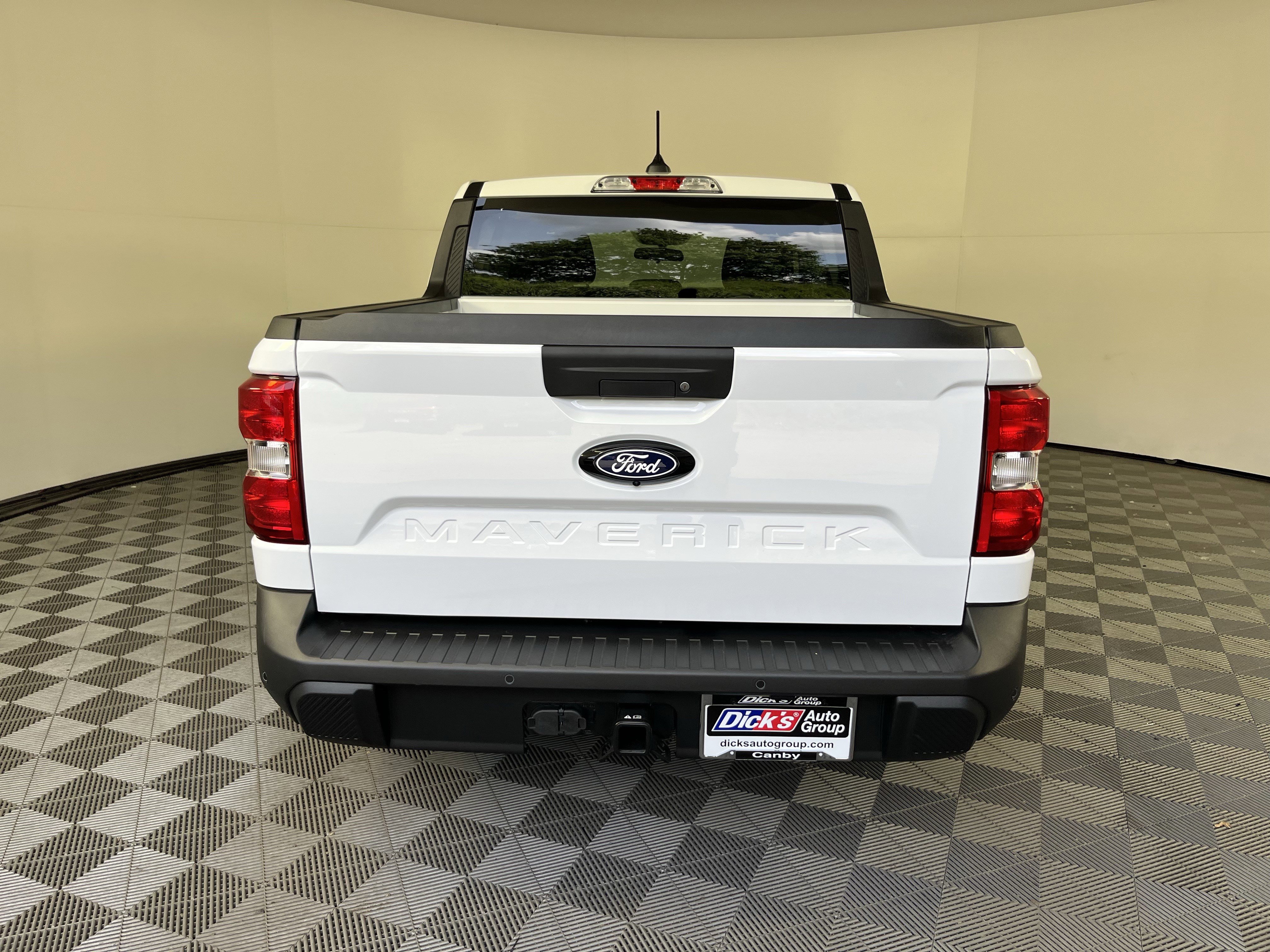 New 2026 Ford Maverick XLT w/ Equipment Group 301A AWD/4WD image 4